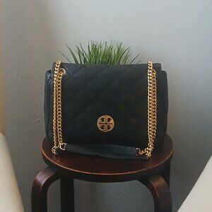 TORY BURCH black quilted leather shoulder/crossbody bag
